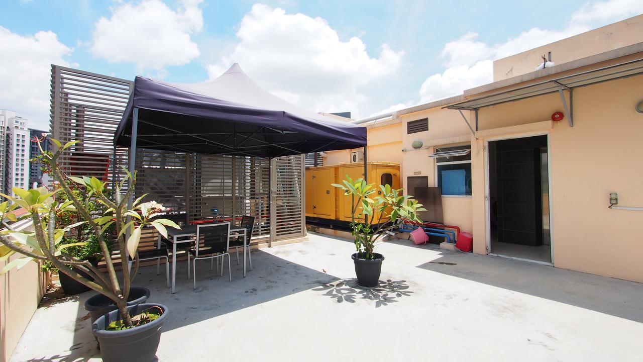 Ace Manor Aparthotel สิงคโปร์ ภายนอก รูปภาพ